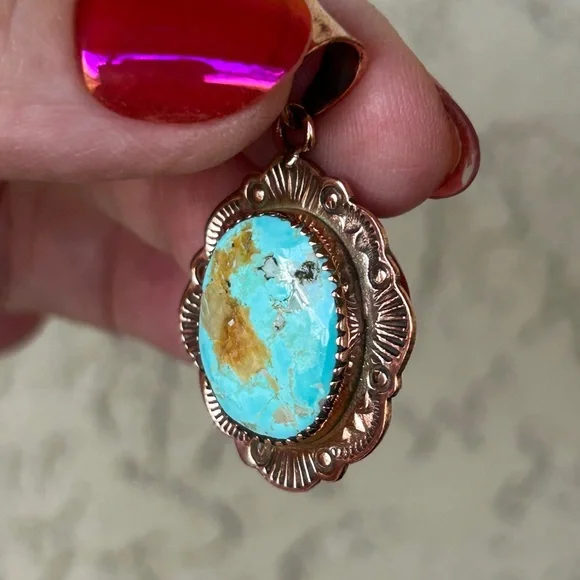 Southwestern #8 Turquoise and Copper Pendant 1.5” - Picture 5 of 8